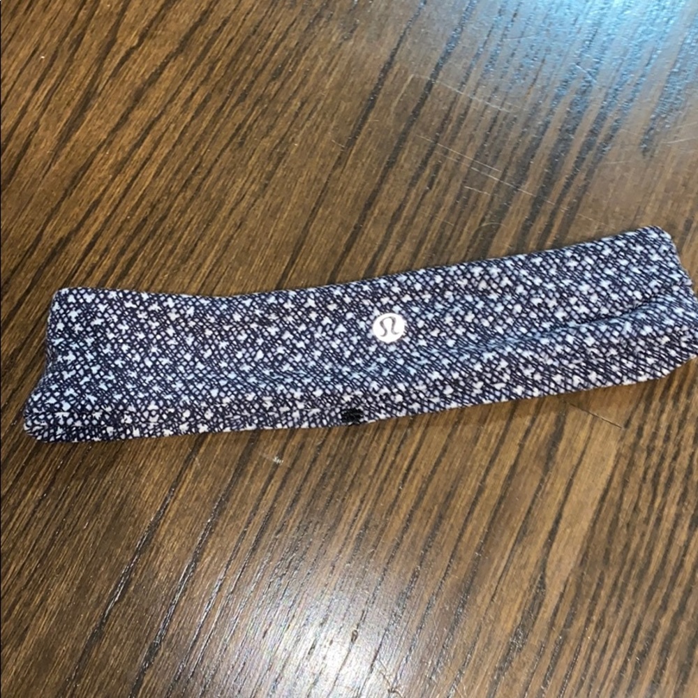 LULULEMON HEADBAND